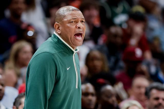 锡安28分鹈鹕力克篮网3连胜 独行侠险胜马刺